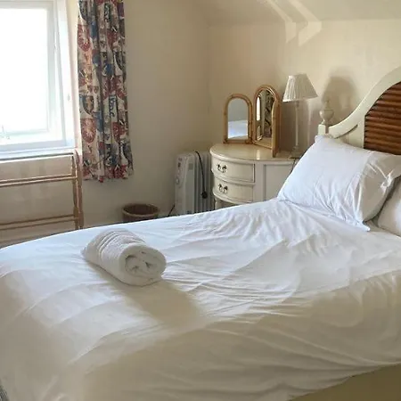 Holiday home Trevose View *